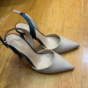 Heels. Closed Toe. New